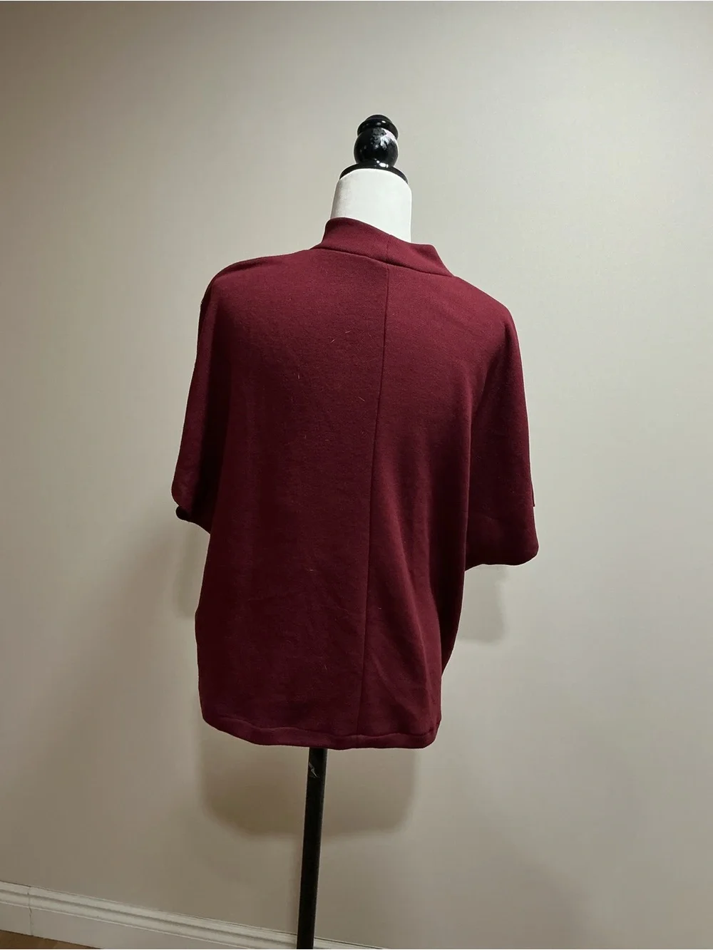 Zara Burgundy Button-Shoulder Knit Top size medium - Picture 3 of 5